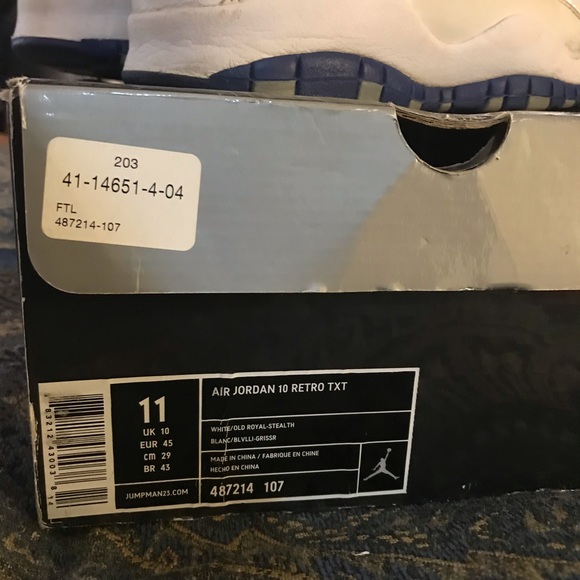 Air Jordan 10 Retro shoes - Picture 3 of 4